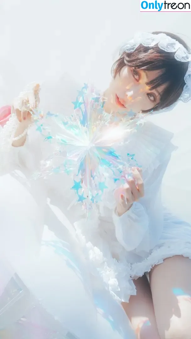 eeelyeee nude photo #1405 (Ely Cosplay / Ely_eee)