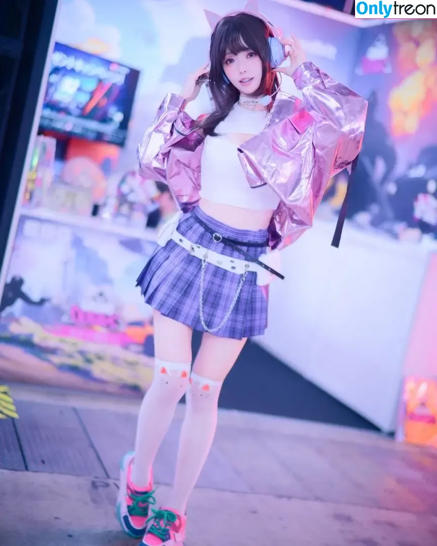 eeelyeee голая photo #1442 (Ely Cosplay / Ely_eee)