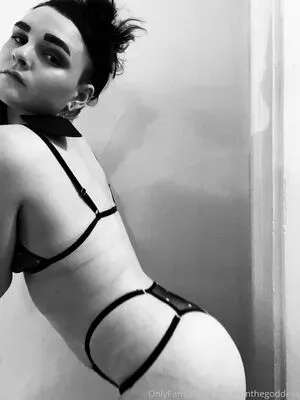 nude photo #0077