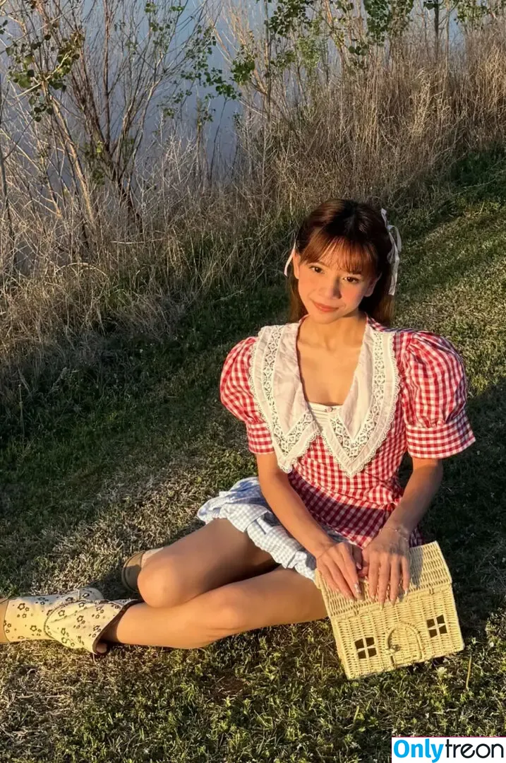 Eeeveenara голая photo #0550 (Eevee Enara / eeveenara)