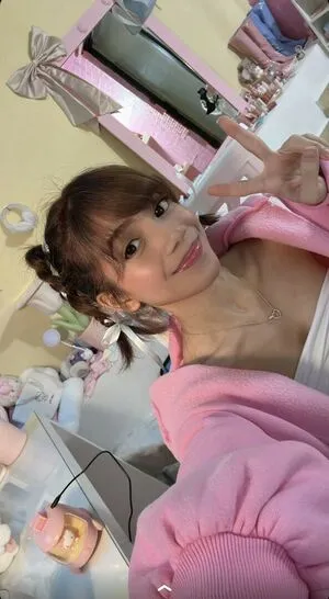 Eevee Enara / eeveenara / eeveenings nude photo #0032