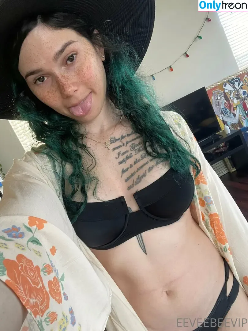 eeveebeesolo nude photo #0137 (eeveethebee)