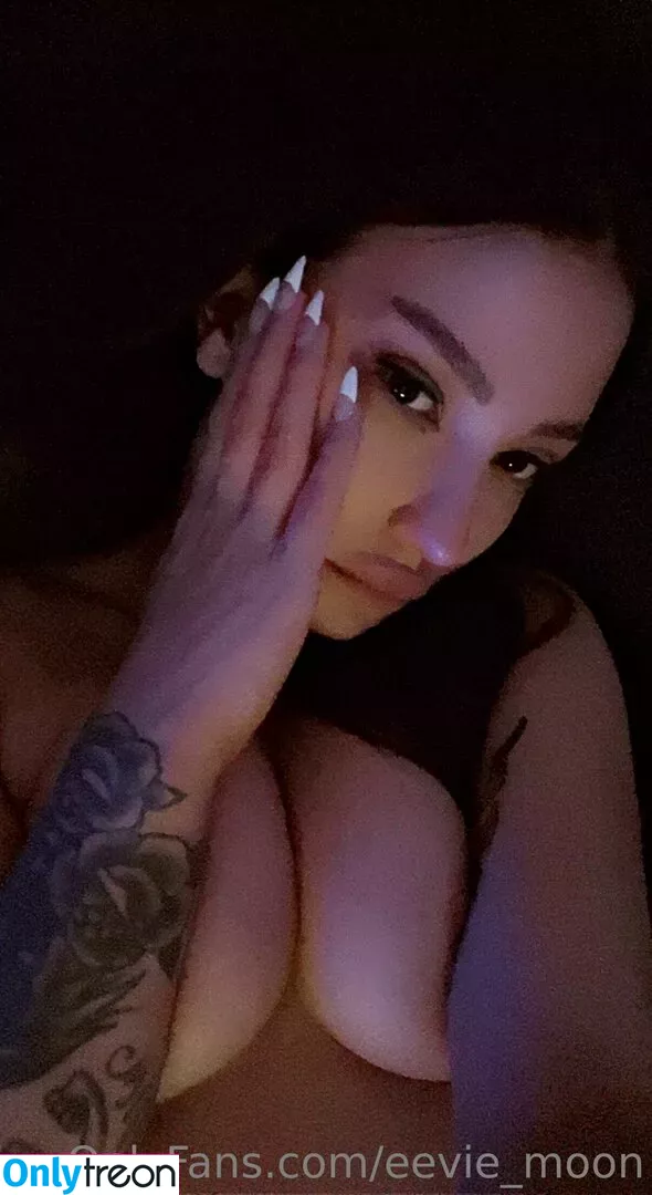 eevie_moon nude photo #0024 (camslaughters.5)