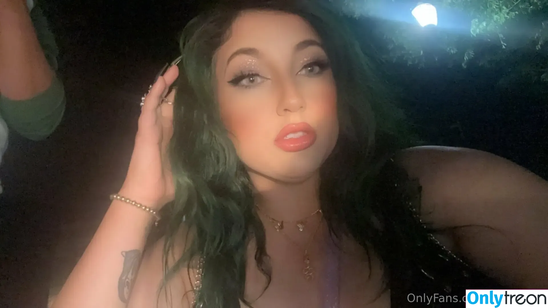 effynikole nude photo #0001 (effynikole)