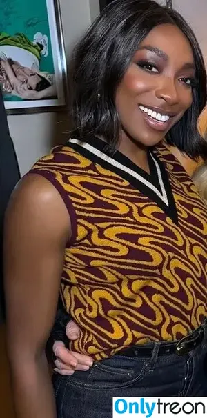 Ego Nwodim / eggyboom nude photo #0070