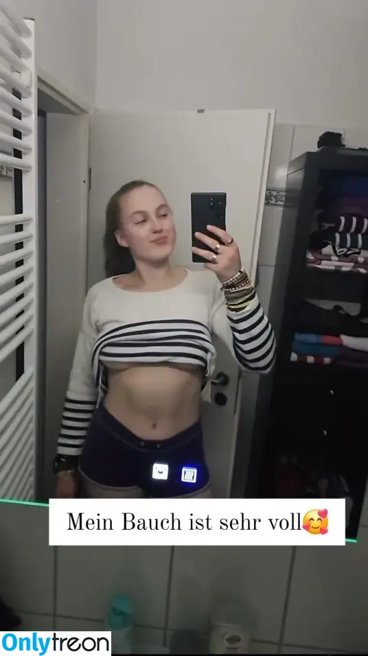 einfachnurchristiinaa nude photo #0033 (einfachnurchristiinaa)