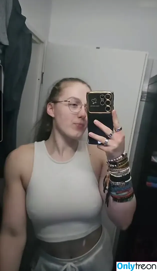 einfachnurchristiinaa nude photo #0071 (einfachnurchristiinaa)