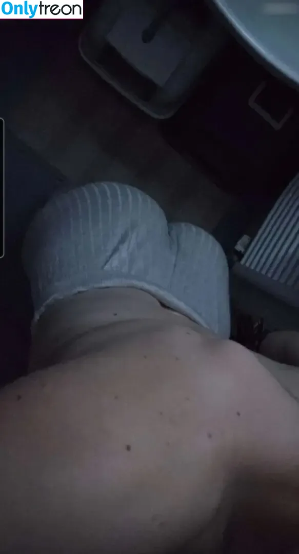einfachnurchristiinaa nude photo #0079 (einfachnurchristiinaa)