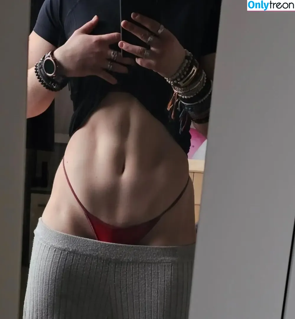 einfachnurchristiinaa nude photo #0091 (einfachnurchristiinaa)