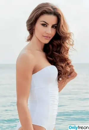 Eirini Papadopoulou / eirini_papadopoulou фото голая #0007
