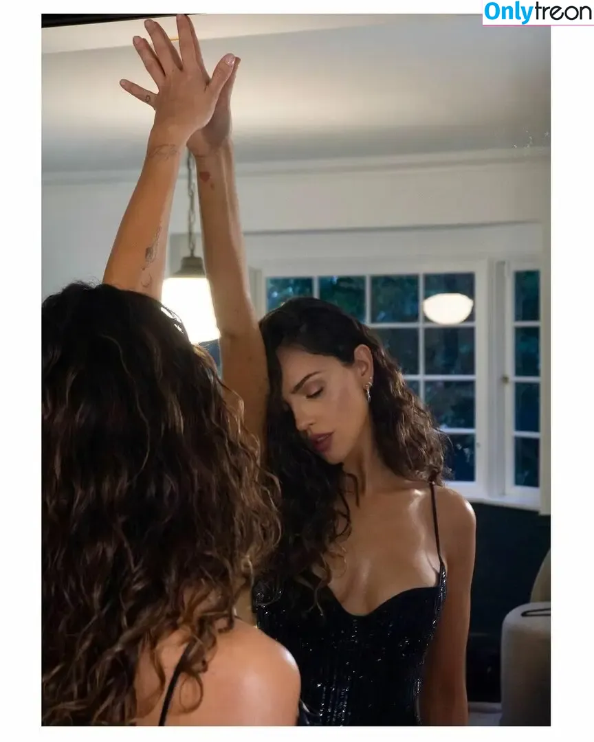 Eiza Gonzalez голая photo #2113 (eizagonzalez / elisagonz)