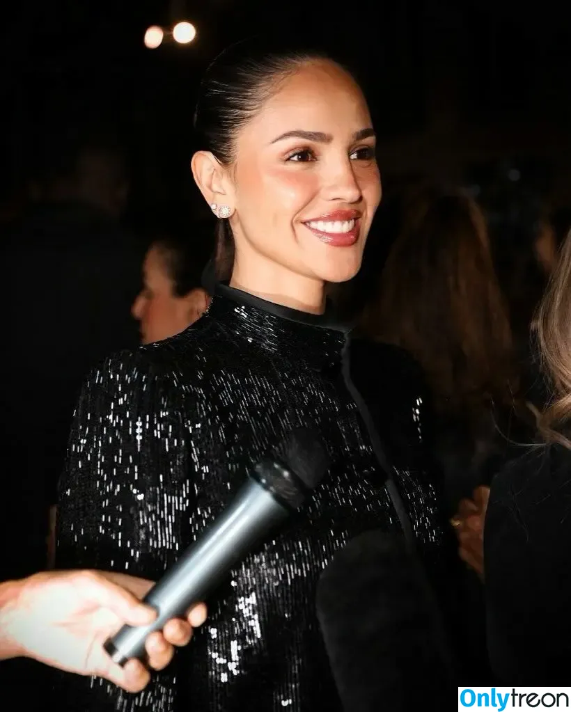 Eiza Gonzalez голая photo #2547 (eizagonzalez / elisagonz)