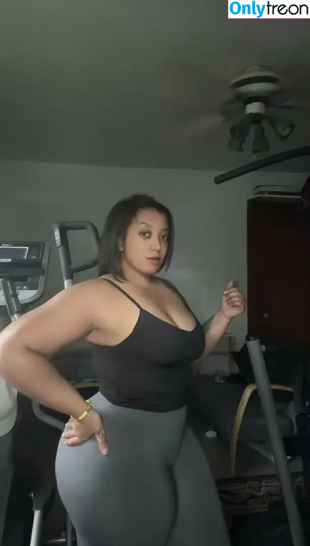 Ekassii nude photo #0022 (fitgoddess99)