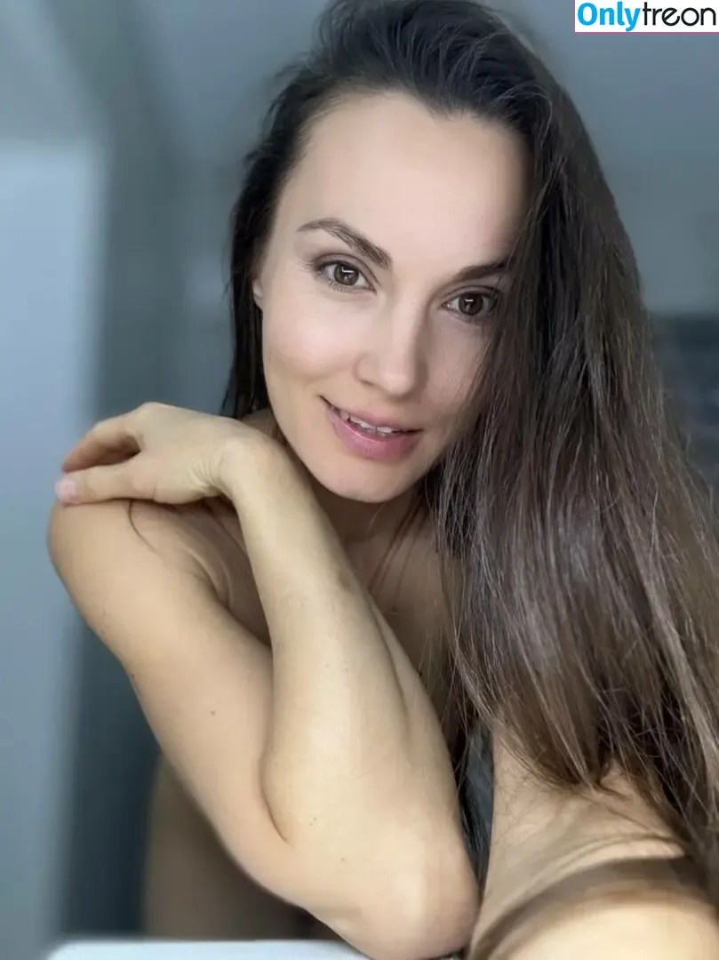 ekaterina_naturally nude photo #0512 (katyfitgirl)