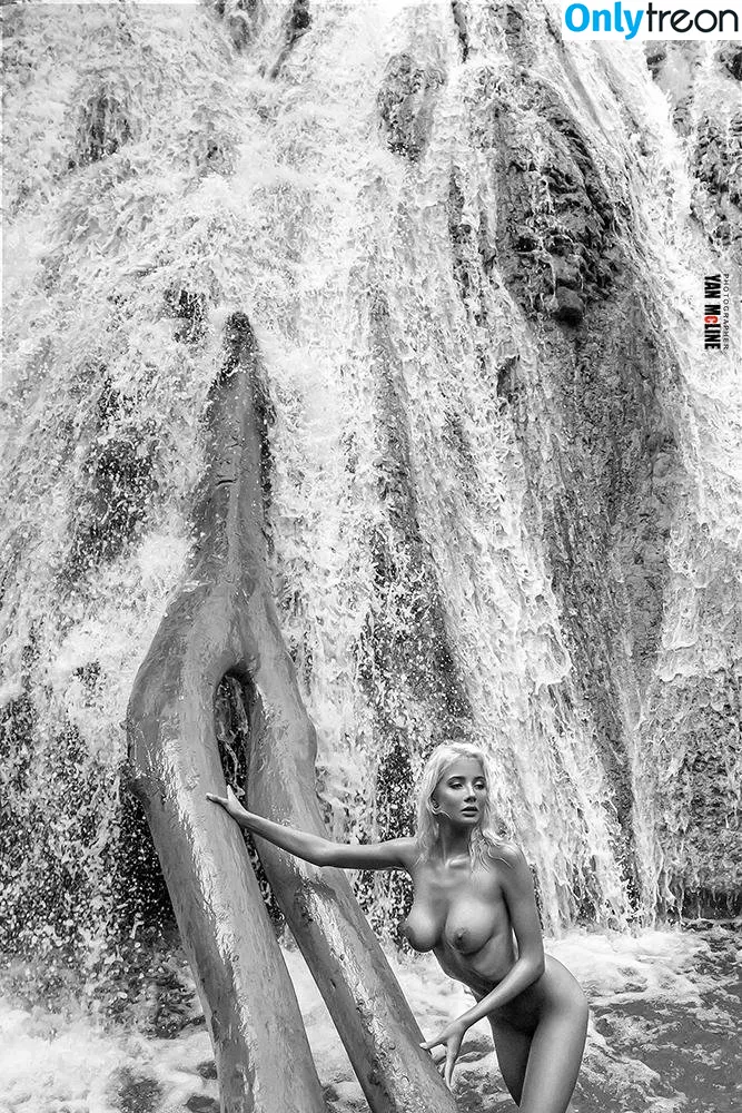 Ekaterina Shiriaeva nude photo #0009 (my_katti_colour / phnaf / shiriiaeva)