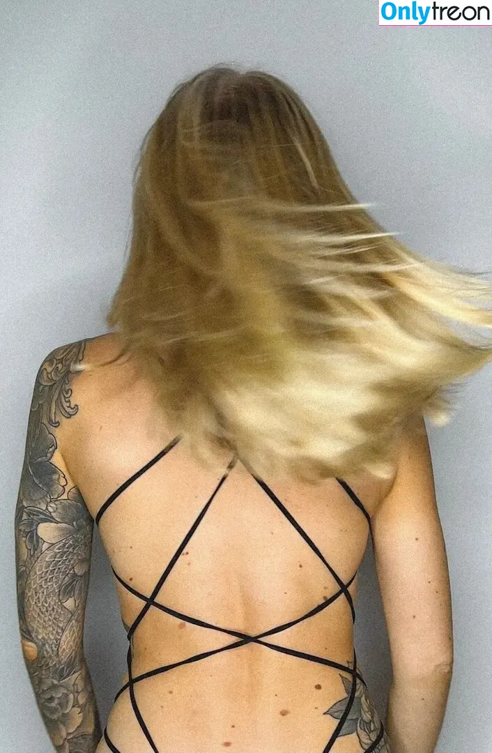 Ela Rausch , Raphaela nude photo #0011 (Elarausch)