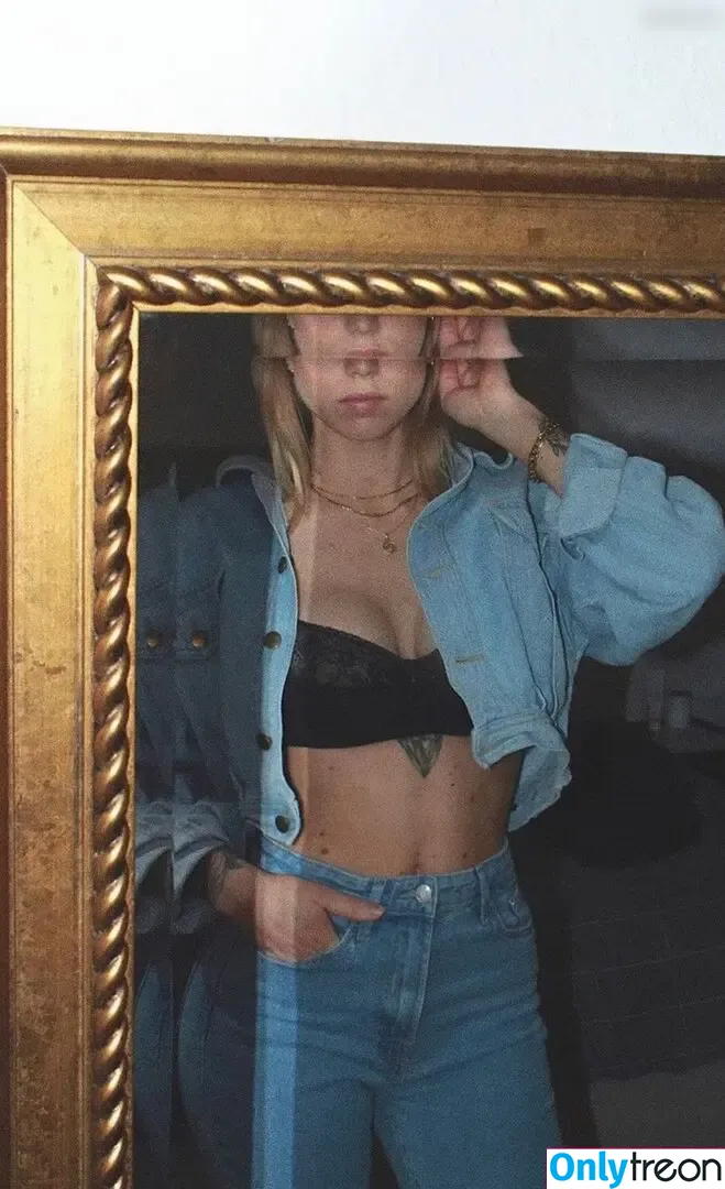 Ela Rausch , Raphaela nude photo #0017 (Elarausch)