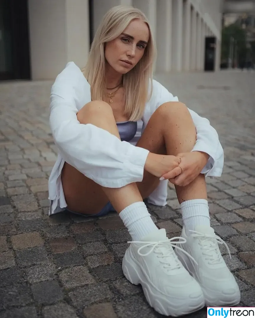 Ela Rausch , Raphaela nude photo #0056 (Elarausch)