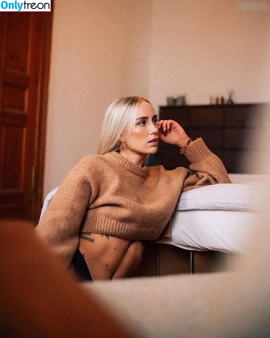 Ela Rausch , Raphaela nude photo #0079 (Elarausch)