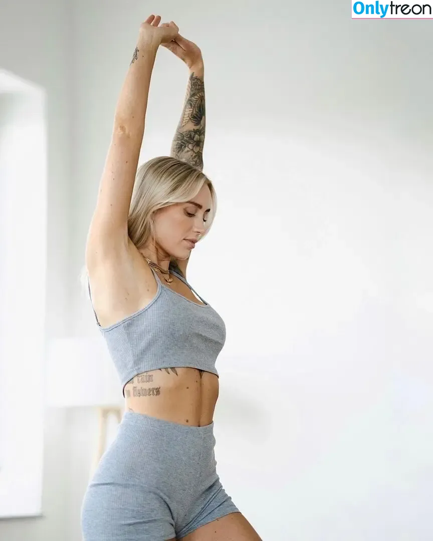 Ela Rausch , Raphaela nude photo #0103 (Elarausch)