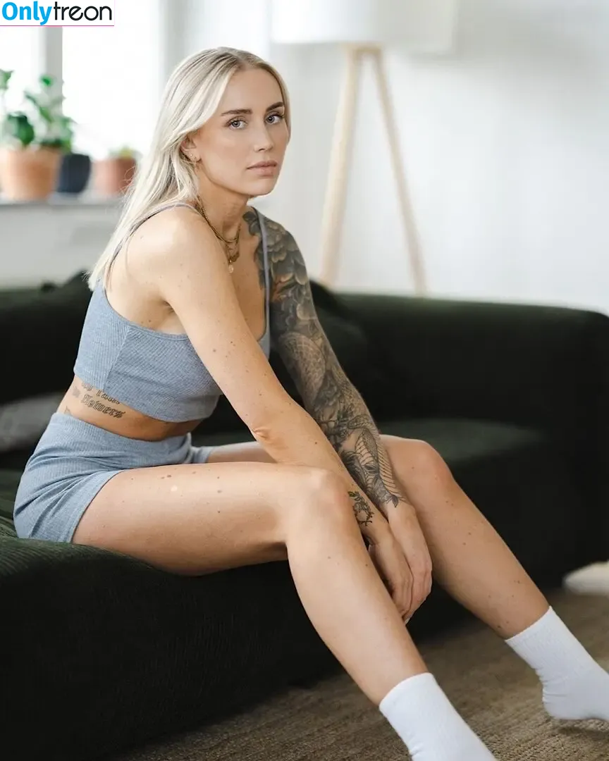 Ela Rausch , Raphaela nude photo #0107 (Elarausch)