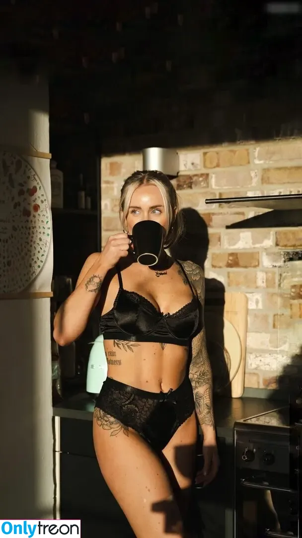 Ela Rausch , Raphaela nude photo #0129 (Elarausch)