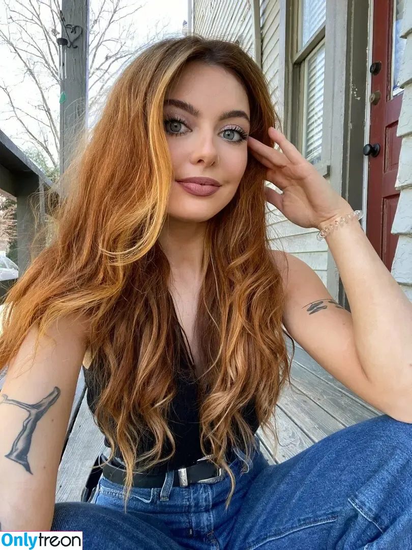elainamadams nude photo #0008 (elainaraerae)