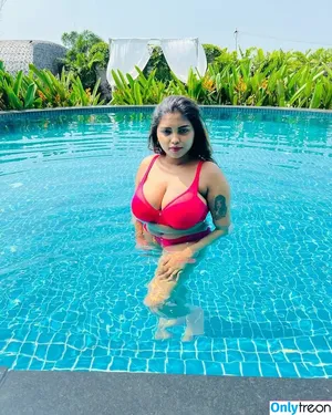 Elakkiya Rajendran / elakkiyaaofficial nude photo #0028
