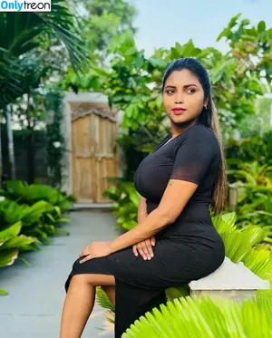 Elakkiya Rajendran / elakkiyaaofficial nude photo #0029