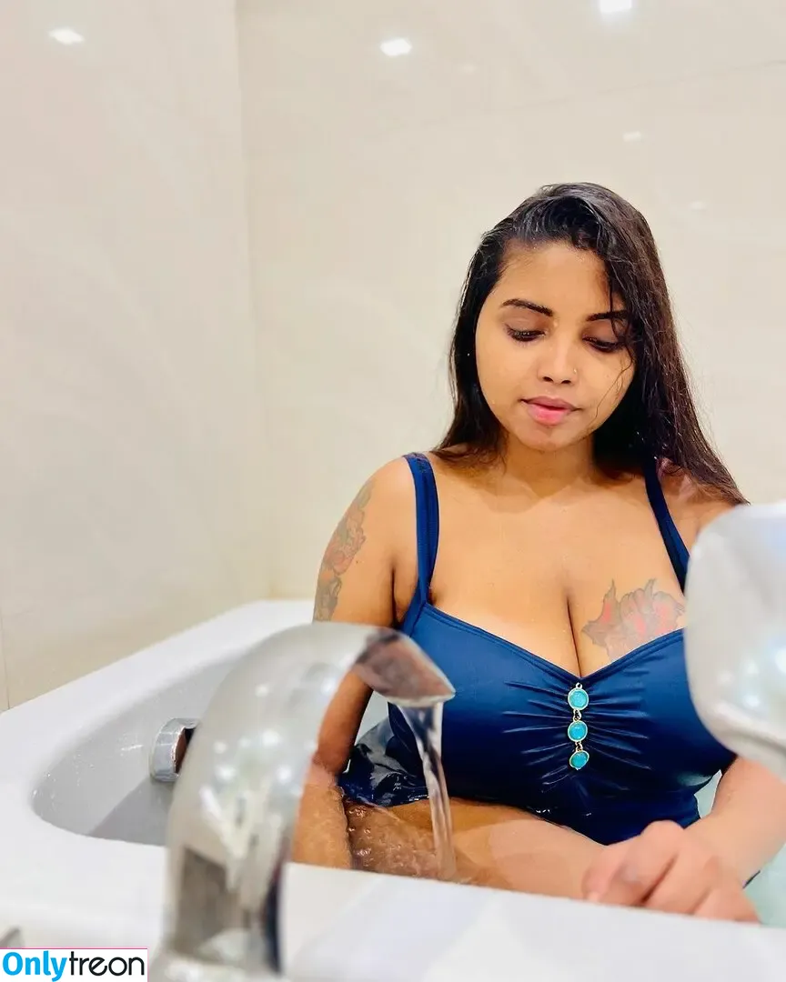 Elakkiya Rajendran nude photo #0046 (elakkiyaaofficial)