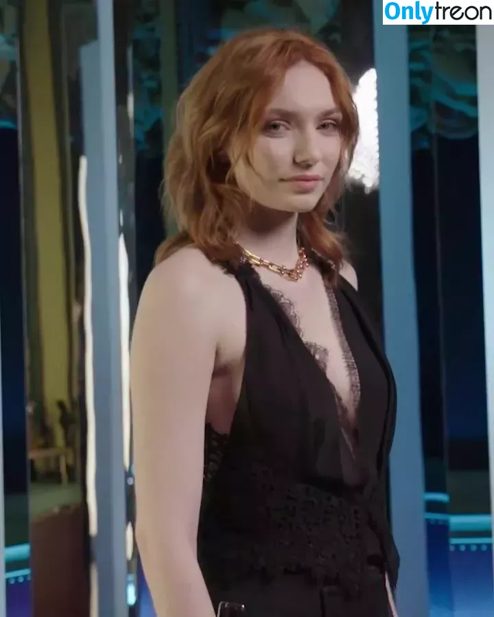 Eleanor Tomlinson nude photo #0001 (eleanortomlinson)