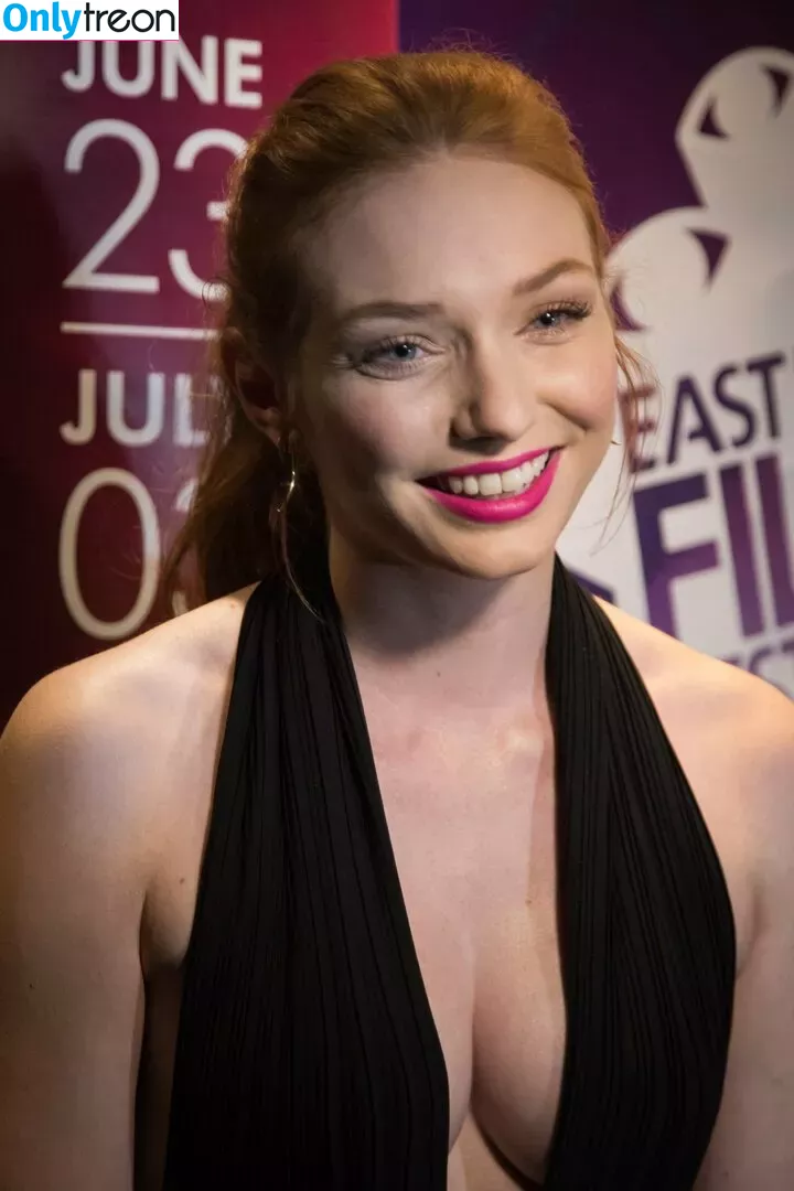 Eleanor Tomlinson nude photo #0051 (eleanortomlinson)