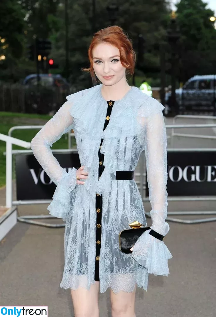 Eleanor Tomlinson nude photo #0079 (eleanortomlinson)
