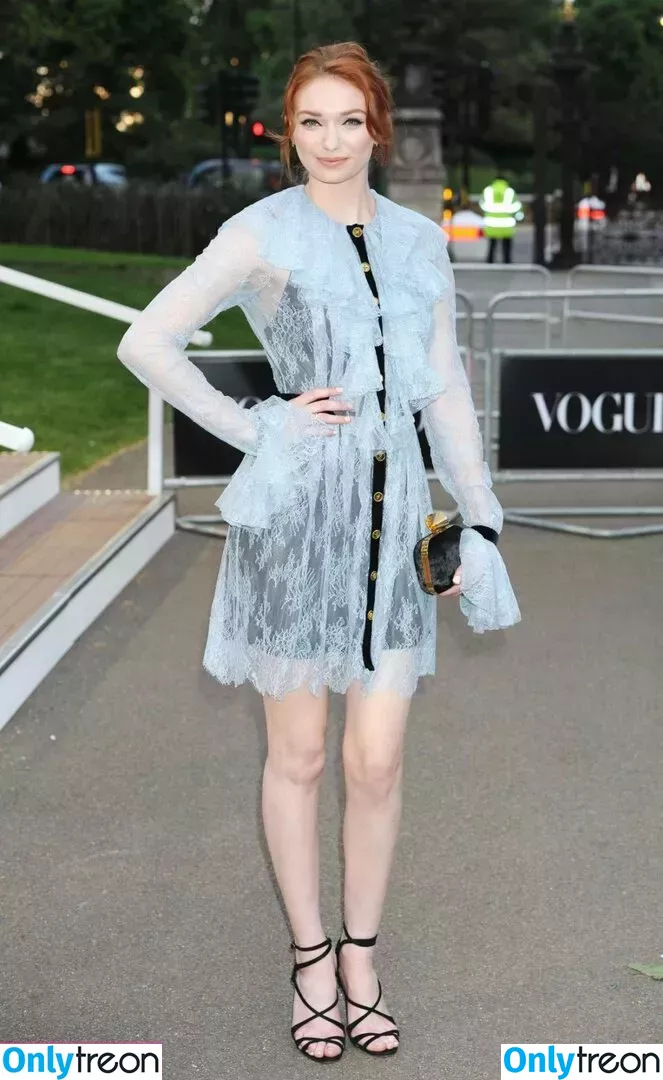 Eleanor Tomlinson nude photo #0081 (eleanortomlinson)