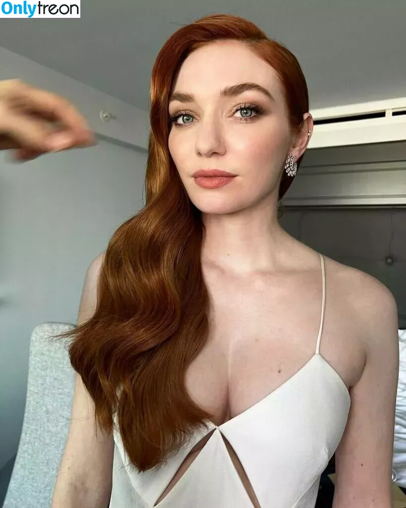 Eleanor Tomlinson nude photo #0083 (eleanortomlinson)