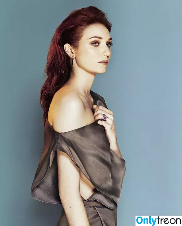 Eleanor Tomlinson nude photo #0098 (eleanortomlinson)