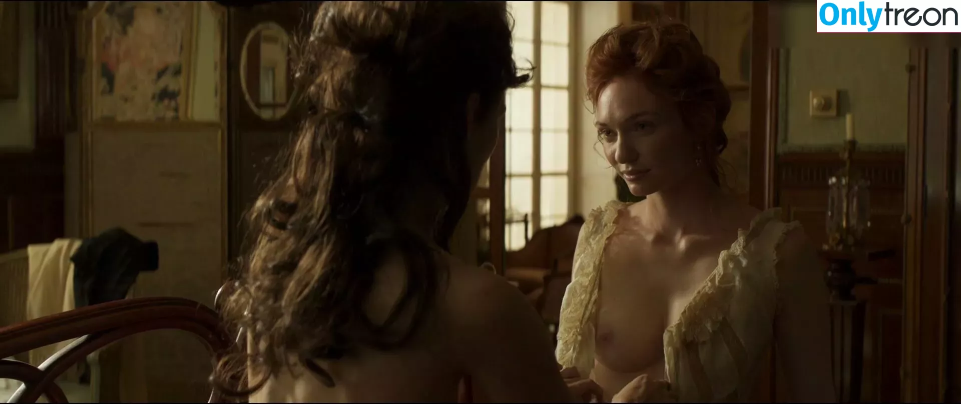 Eleanor Tomlinson nude photo #0106 (eleanortomlinson)