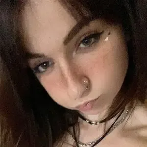 ElegantXhaos / giathepyro / xoxgiaaxox nude photo #0047