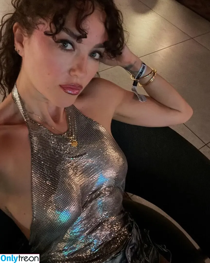 Elena Ora голая photo #0091 (elenaora)