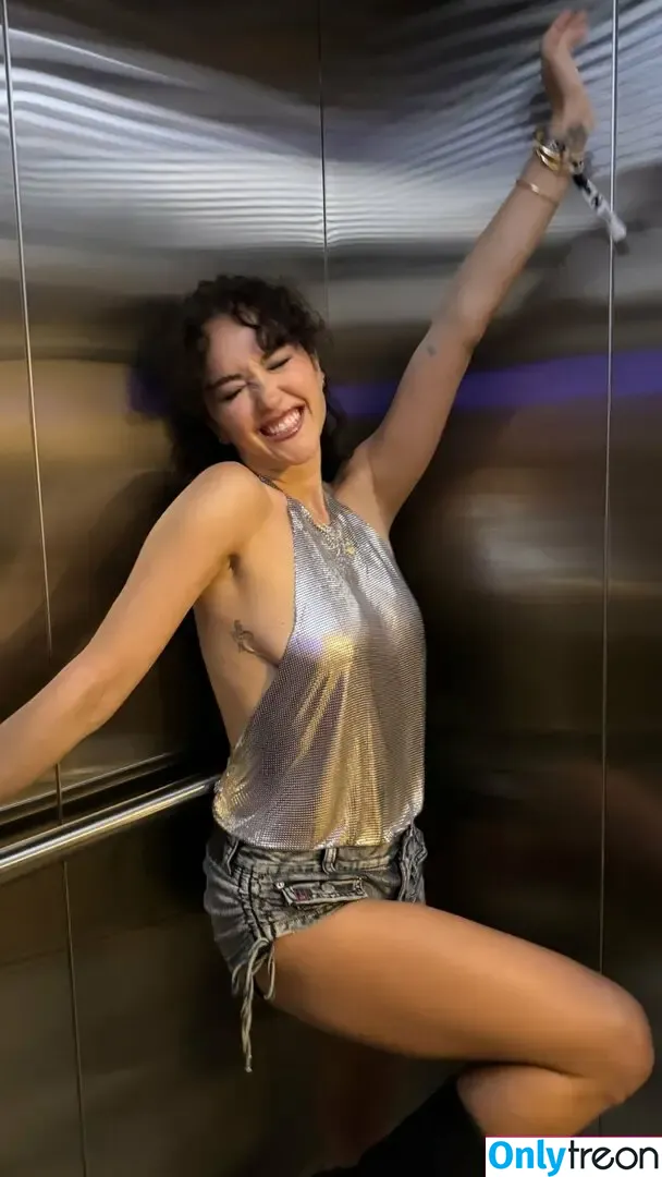 Elena Ora nude photo #0095 (elenaora)