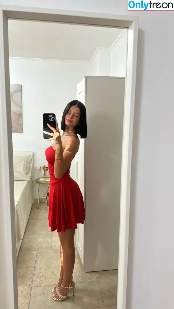 Elena Petrin nude photo #0068 (elena.petrin)