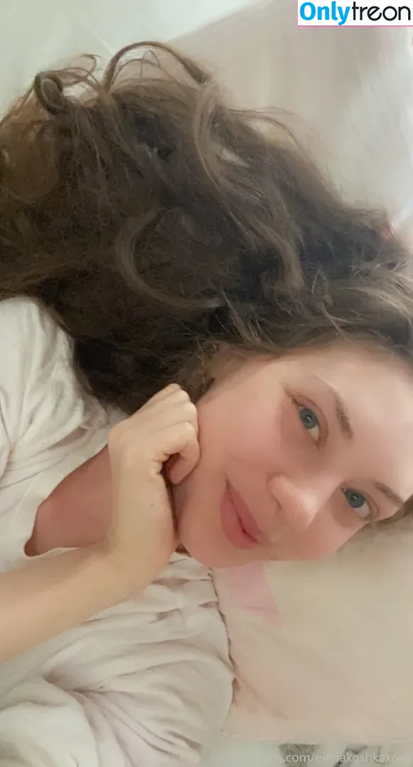 Elenakoshkaxoxo голая photo #0060 (Elenakoshkaxoxo)