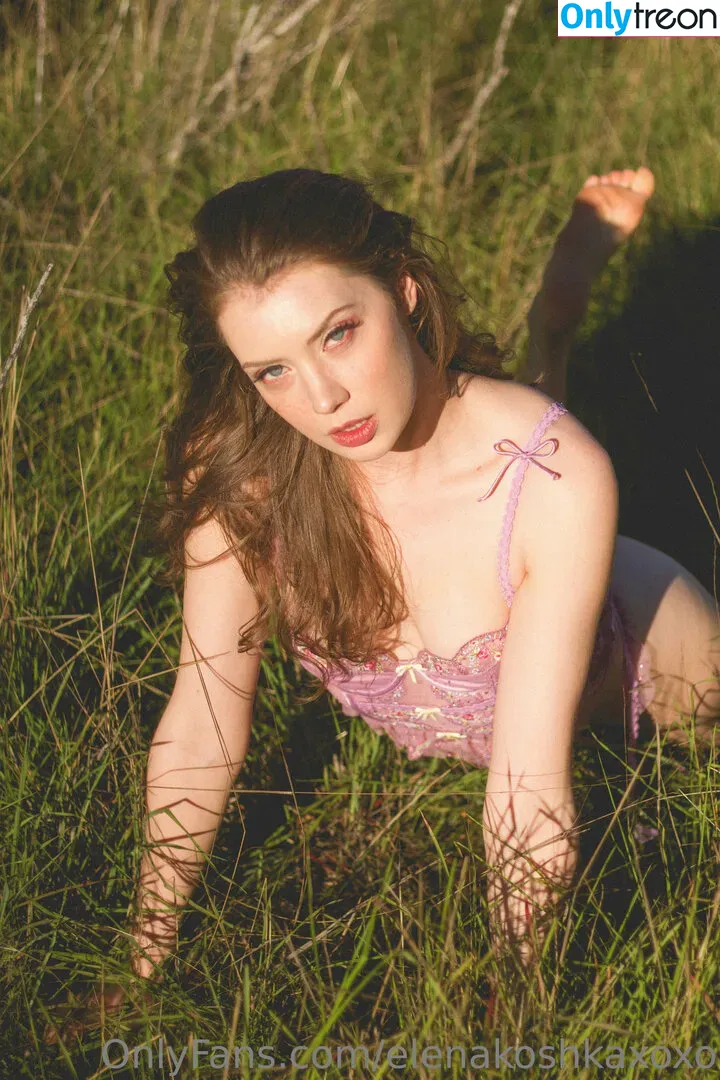 Elenakoshkaxoxo голая photo #0219 (Elenakoshkaxoxo)