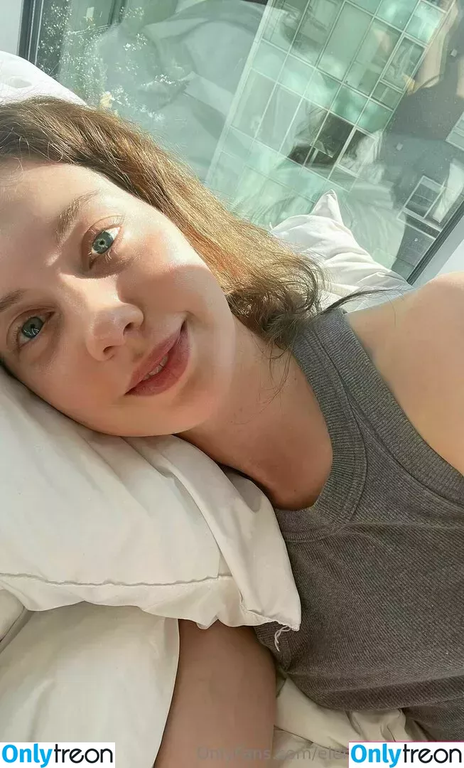 Elenakoshkaxoxo голая photo #0241 (therealelenakoshka)