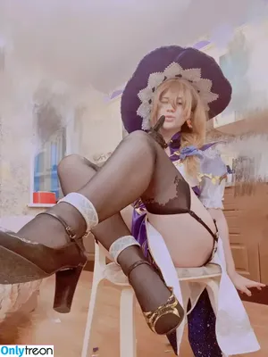 Elichka Cos / elichka nude photo #0050