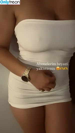 Elif Karaarslan / elifkaraarslan_17 фото голая #0244