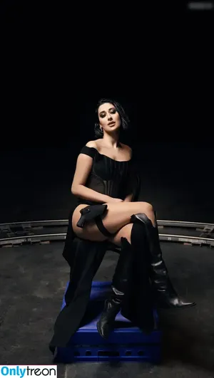 Elif / elifmusic nude photo #0076