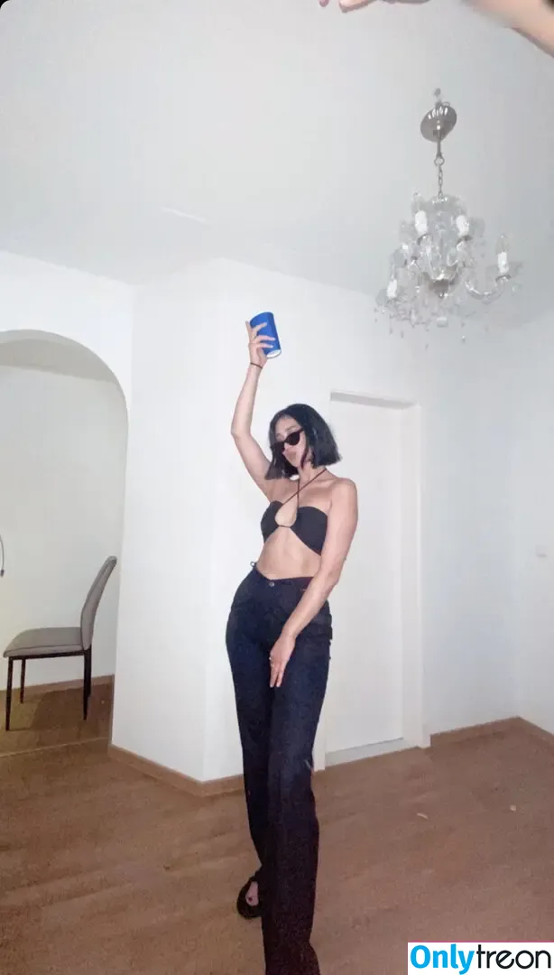 Elif nude photo #0085 (elifmusic)