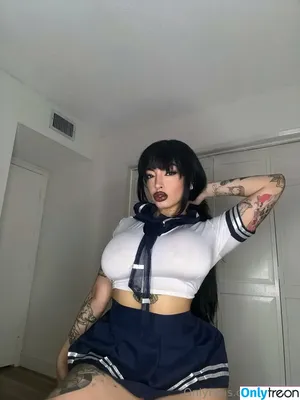 nude photo #0001