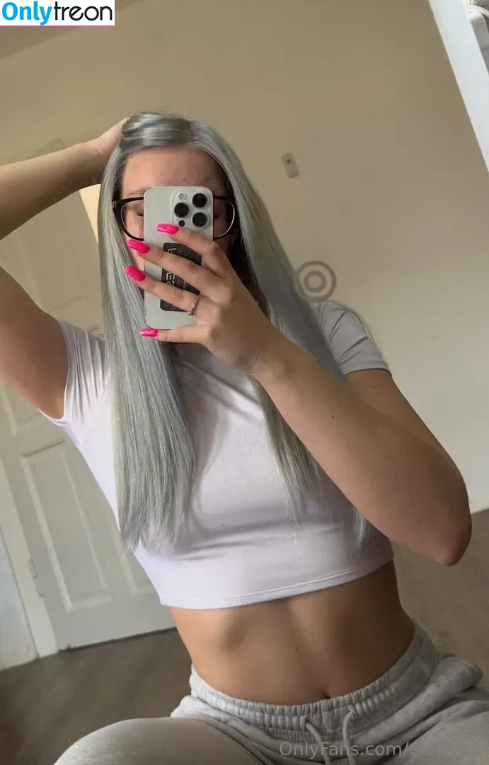 elinka18 nude photo #0055 (elinatwitch)